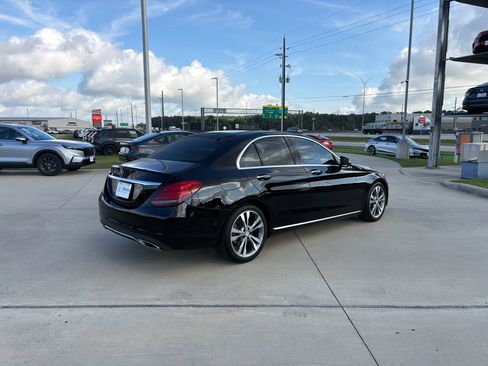 Used 2016 Mercedes-Benz C 300 Sedan image 7
