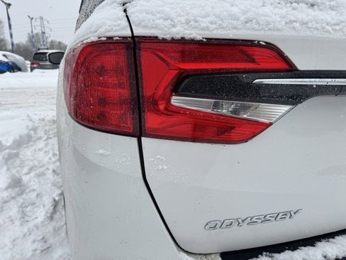 Used 2024 Honda Odyssey EX-L image 9