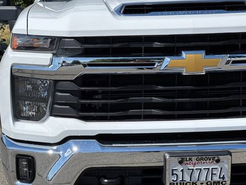 Used 2025 Chevrolet Silverado 2500 LT w/ Convenience Package AWD/4WD image 47