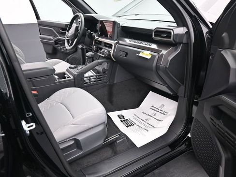 New 2026 Toyota Tacoma SR5 image 10