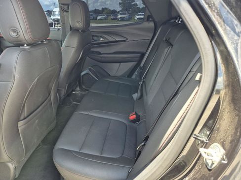 Used 2025 Chevrolet TrailBlazer RS w/ Convenience Package AWD/4WD image 11