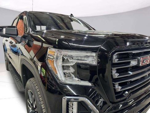 Used 2022 GMC Sierra 1500 AT4 w/ AT4 Premium Package AWD/4WD image 13