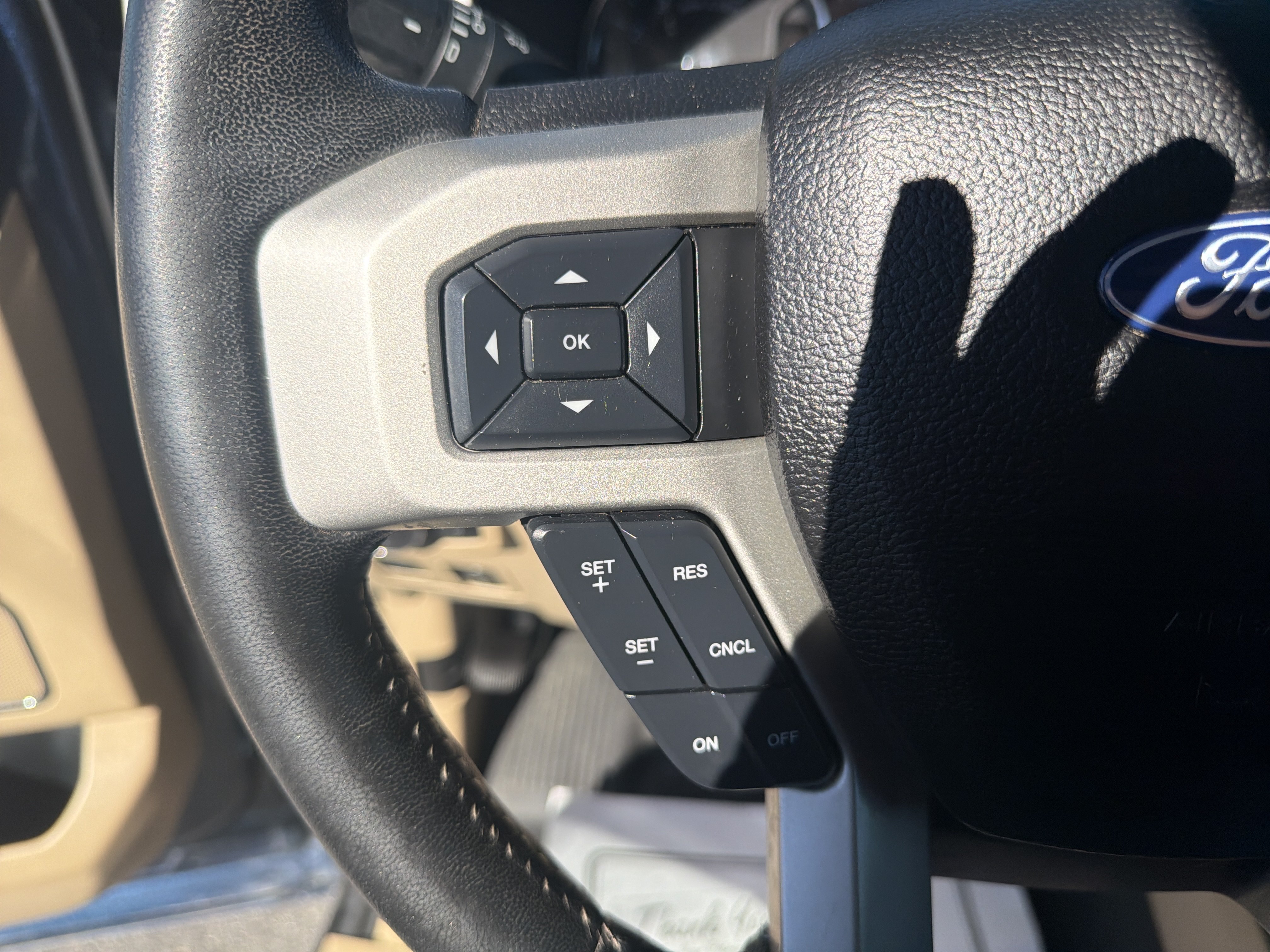Used 2019 Ford F350 Lariat w/ Lariat Ultimate Package AWD/4WD image 18