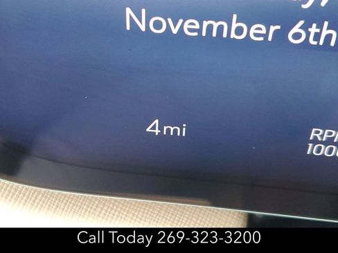 New 2025 Buick Enclave Preferred image 12