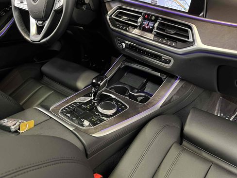 Used 2022 BMW X7 xDrive40i w/ Premium Package image 20