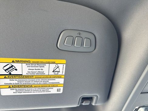 Used 2022 Ford F150 Lariat w/ Equipment Group 502A High image 27