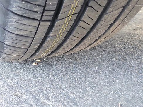 Certified 2021 Chevrolet Traverse Premier w/ Redline Edition image 32