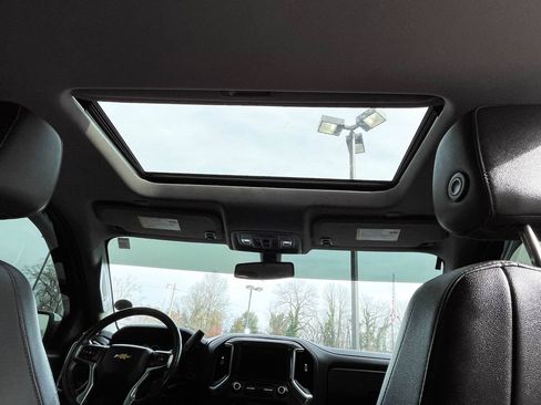 Used 2019 Chevrolet Silverado 1500 LTZ w/ LTZ Plus Package image 15