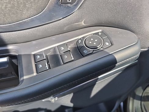Used 2025 Ford Expedition Tremor AWD/4WD image 13