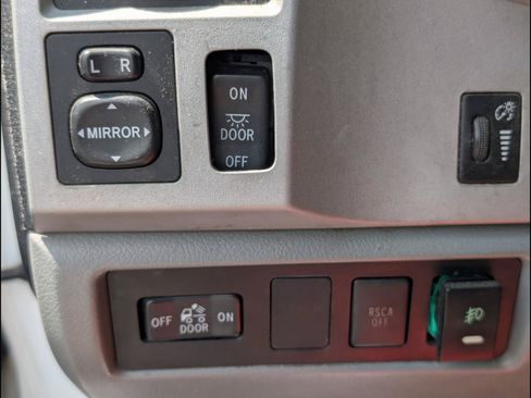 Used 2007 Toyota Tundra SR5 AWD/4WD image 15