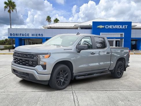 Used 2025 Chevrolet Silverado 1500 Custom w/ Rally Edition RWD image 2