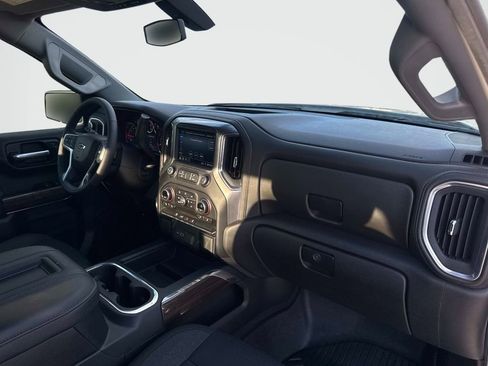 Used 2022 Chevrolet Silverado 1500 LT Trail Boss image 18