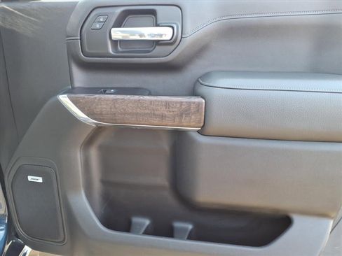 Used 2020 GMC Sierra 2500 Denali w/ Denali Ultimate Package image 8