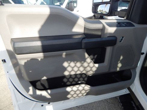 Used 2019 Ford F450 XL w/ XL Value Package image 20