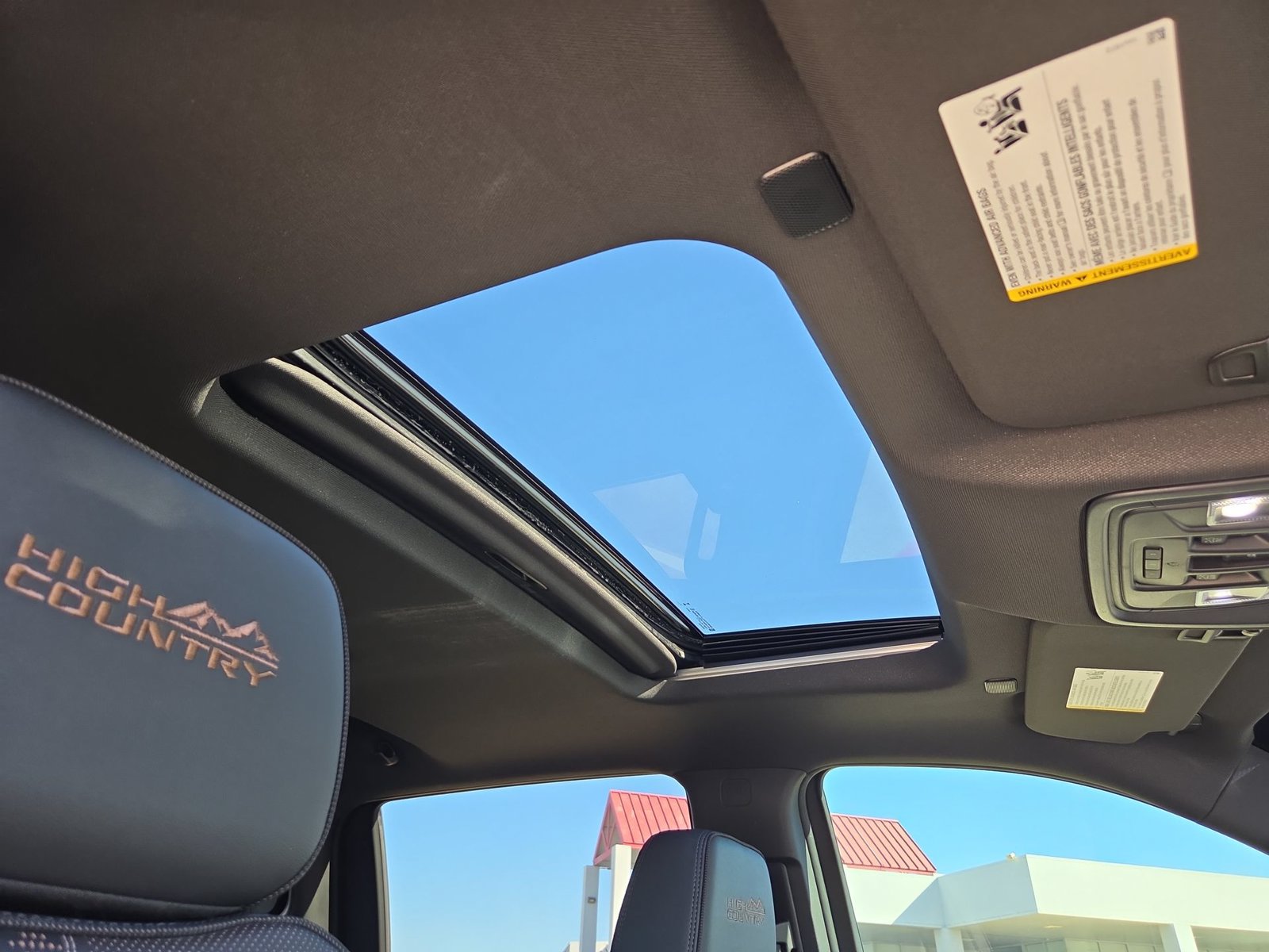 Used 2025 Chevrolet Silverado 3500 High Country w/ High Country Premium Package AWD/4WD image 19