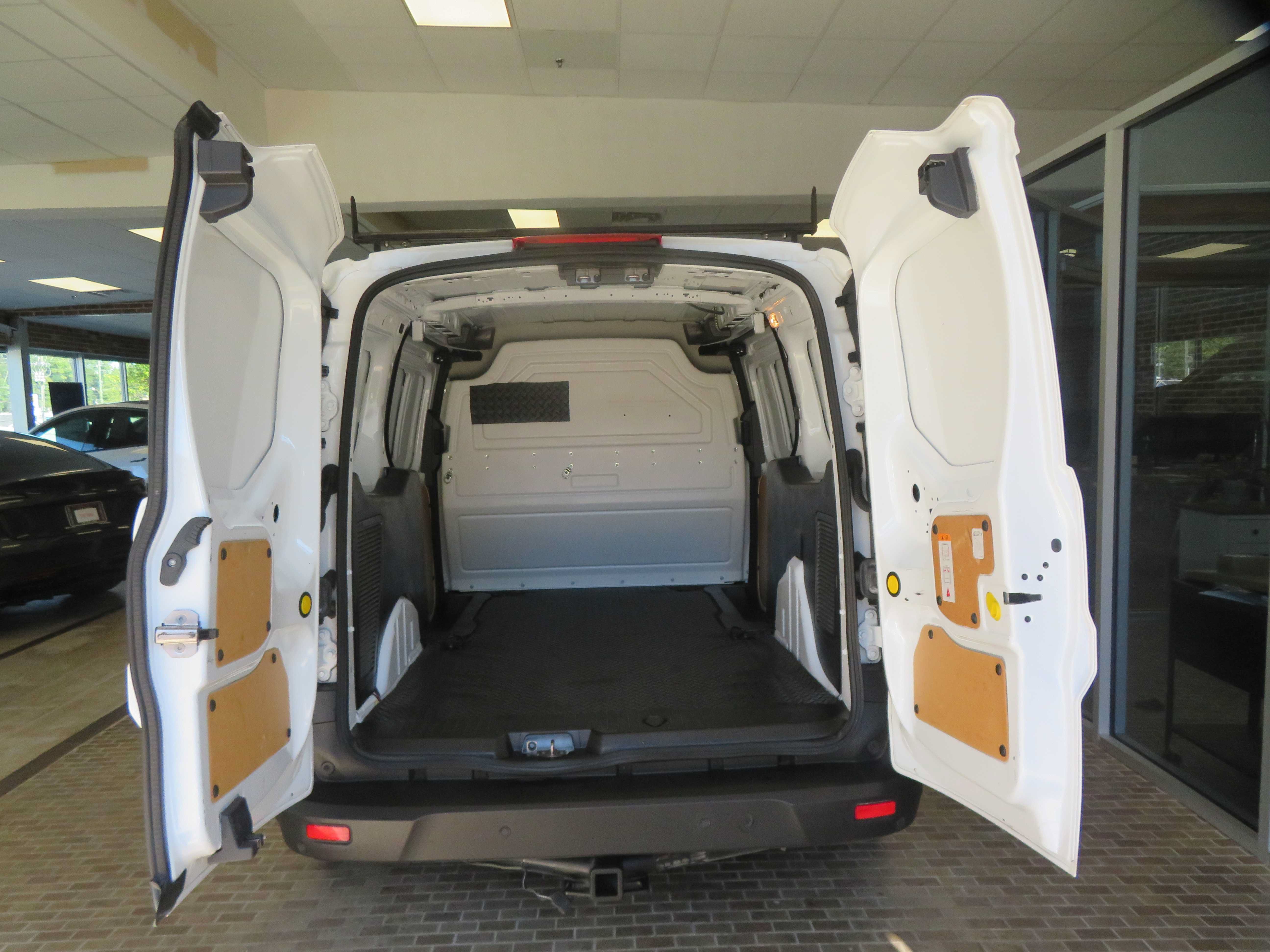 Used 2022 Ford Transit Connect XL FWD image 23