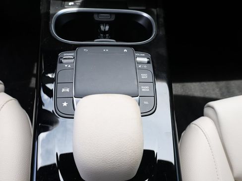 Used 2023 Mercedes-Benz CLA 250 4MATIC w/ Premium Package image 26