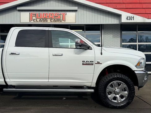 Used 2018 RAM 2500 Laramie w/ Convenience Group image 12