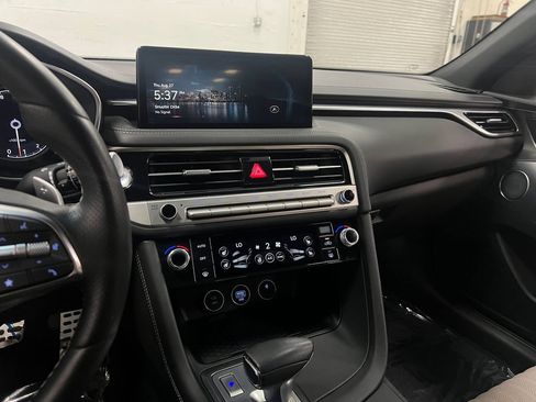 Used 2025 Genesis G70 2.5T w/ Sport Prestige Package AWD/4WD image 19