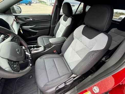 New 2026 Chevrolet Trax RS image 12