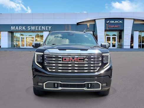 Used 2022 GMC Sierra 1500 Denali AWD/4WD image 2
