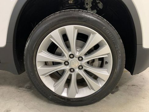 Used 2020 Chevrolet Trax Premier image 28