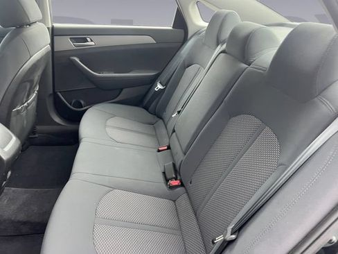 Used 2019 Hyundai Sonata SE FWD image 16