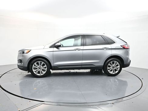 Used 2024 Ford Edge Titanium image 4