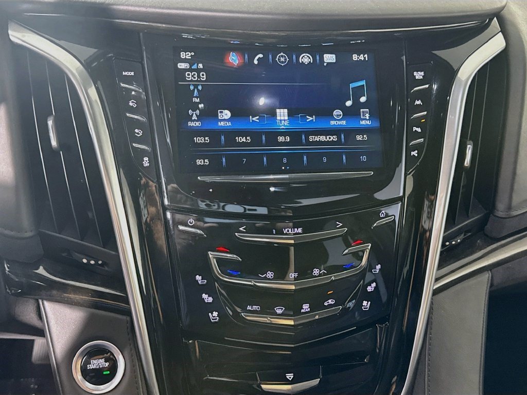Used 2020 Cadillac Escalade Platinum AWD/4WD image 17