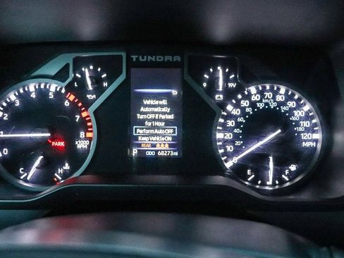 Used 2022 Toyota Tundra SR5 w/ SR5 Convenience Package RWD image 27