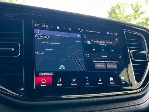 Used 2024 Dodge Durango GT RWD image 23