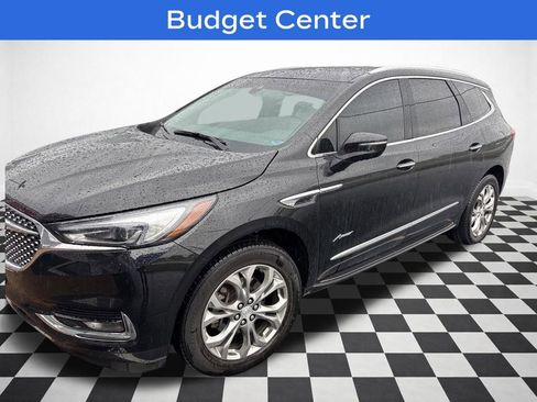 Used 2019 Buick Enclave Avenir w/ Avenir Technology Package AWD/4WD image 2
