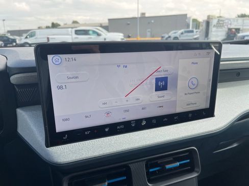 New 2025 Ford Maverick XLT w/ XLT Luxury Package image 15