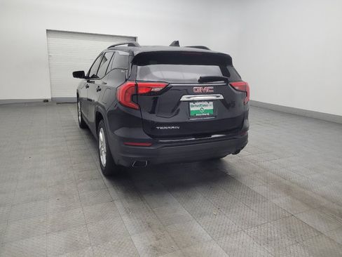 Used 2018 GMC Terrain SLE w/ Driver Convenience Package FWD image 5