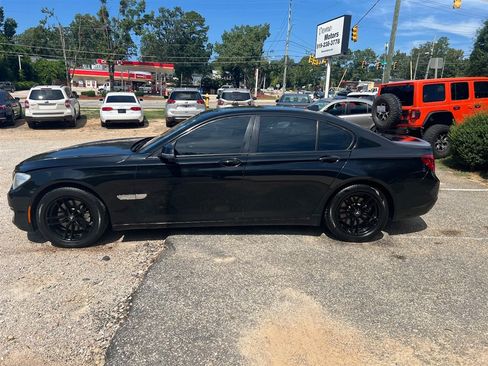 Used 2015 BMW 740i RWD image 8
