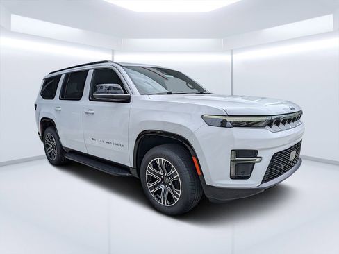 New 2026 Jeep Grand Wagoneer 4WD image 1