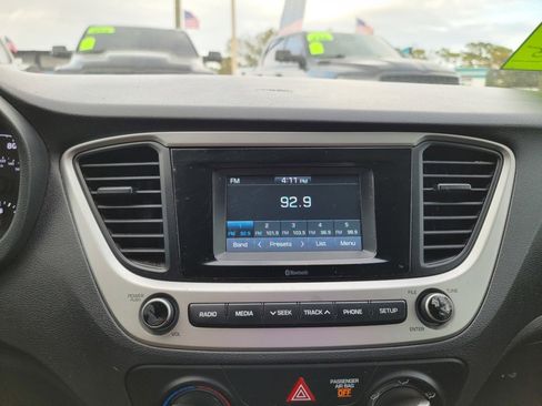 Used 2019 Hyundai Accent SE image 19