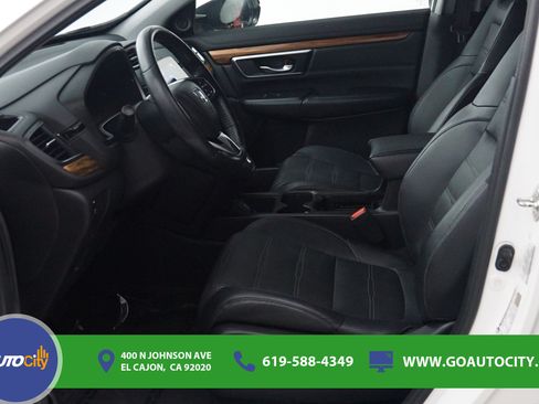Used 2017 Honda CR-V Touring image 9
