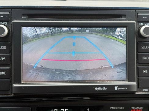 Used 2014 Toyota Tacoma PreRunner w/ SR5 Package image 11