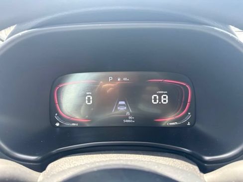 Used 2024 Kia Soul LX w/ Option Group 015 FWD image 10