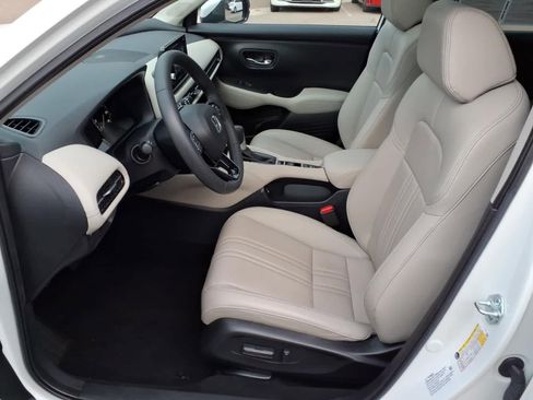 Used 2024 Honda HR-V EX-L image 14