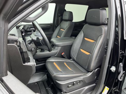 Certified 2025 GMC Sierra 1500 AT4 w/ Technology Package AWD/4WD image 14