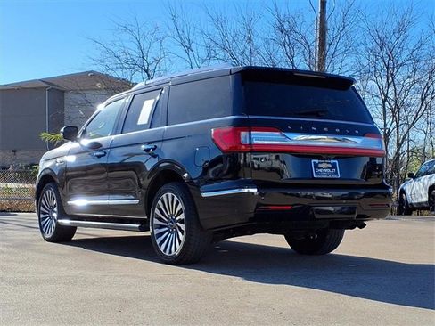 Used 2019 Lincoln Navigator Reserve image 7