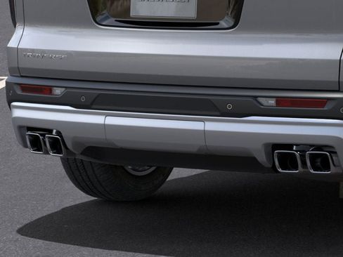 New 2025 Chevrolet Traverse LT w/ Enhanced Driving Package image 38