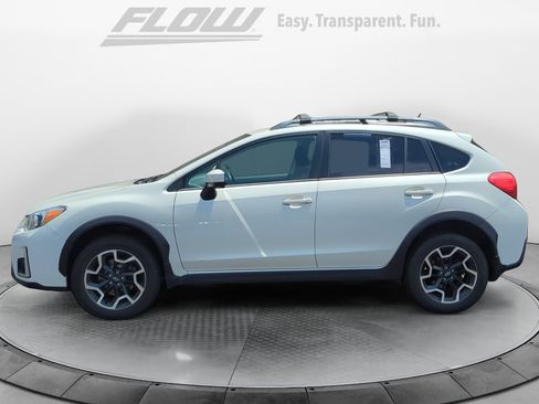 Used 2017 Subaru Crosstrek 2.0i Premium AWD/4WD image 5