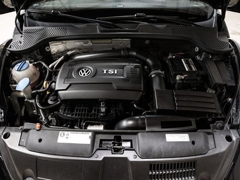Used 2013 Volkswagen Beetle 2.0T FWD image 31