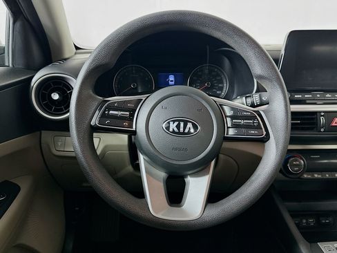 Used 2019 Kia Forte LXS FWD image 18