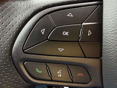 Used 2025 Dodge Durango R/T w/ Blacktop Package AWD/4WD image 21
