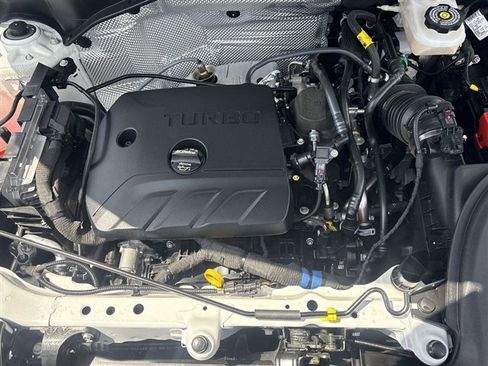 Certified 2025 Buick Encore GX Sport Touring w/ Advanced Technology Package FWD image 28