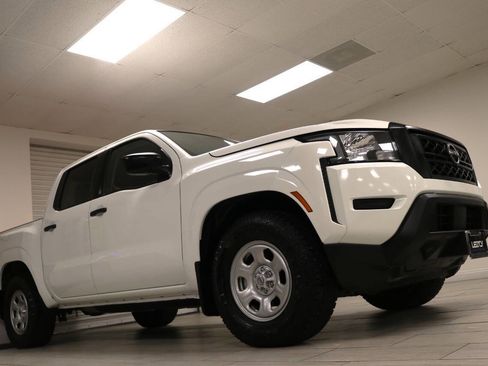 Used 2022 Nissan Frontier S image 8
